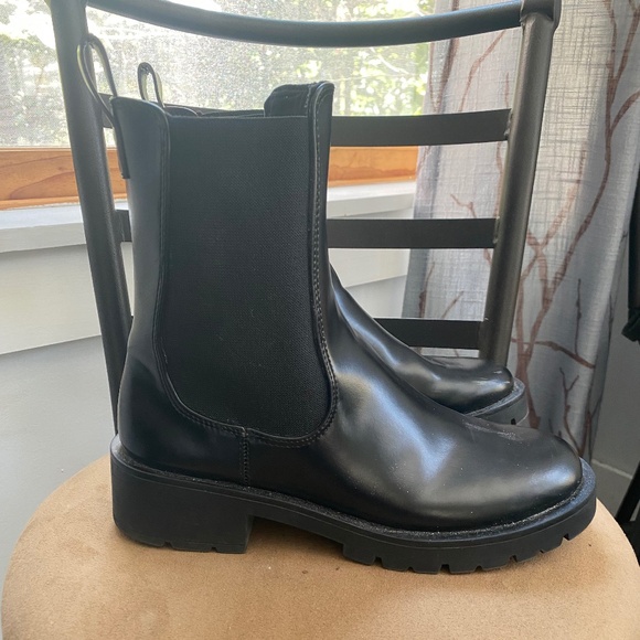 H&M Chelsea Boots - Picture 3 of 7